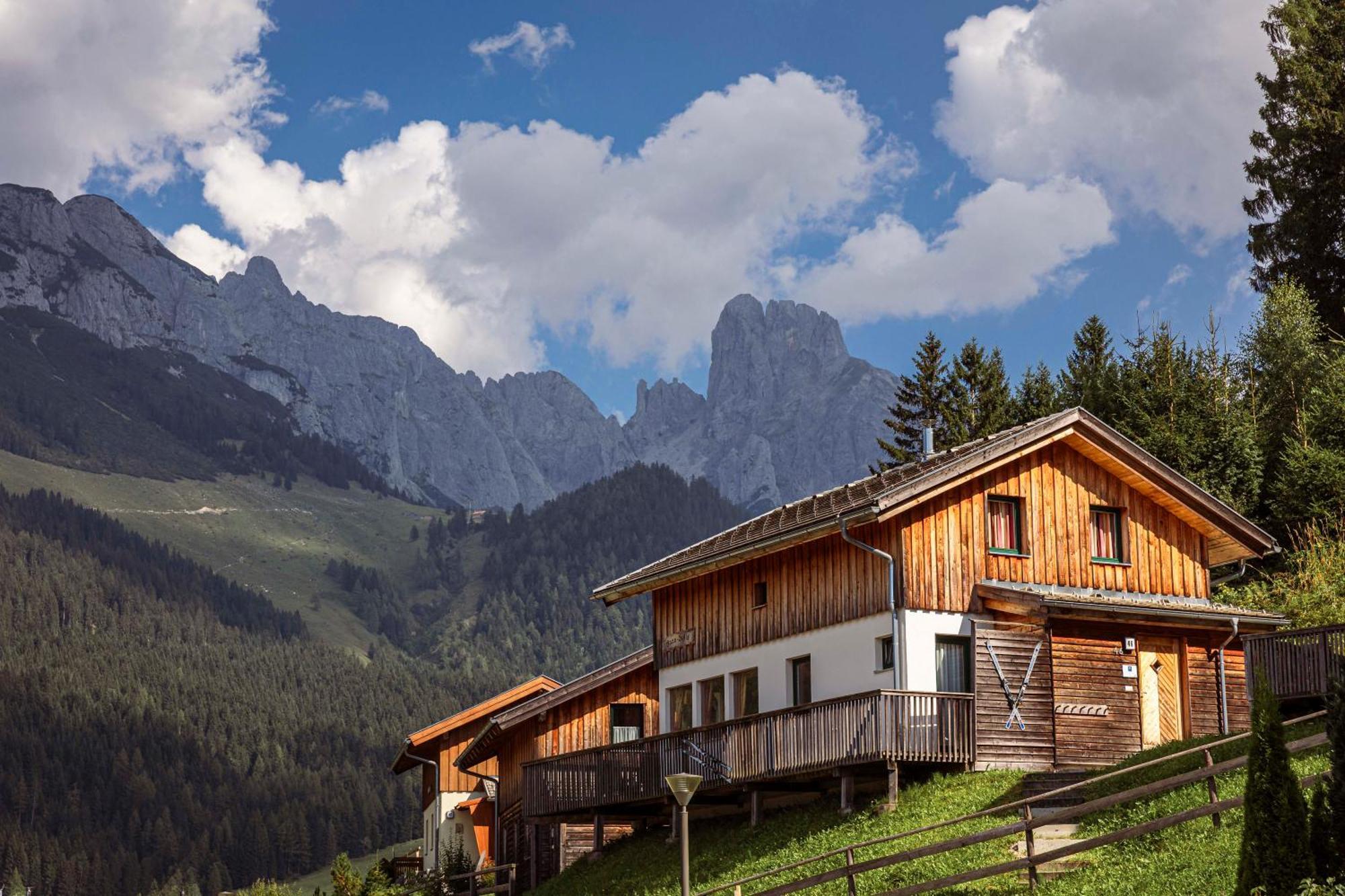 Alpendorf Dachstein West By Alps