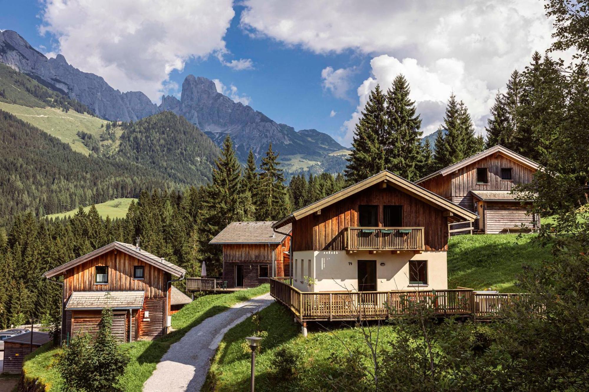 Alpendorf Dachstein West By Alps *
